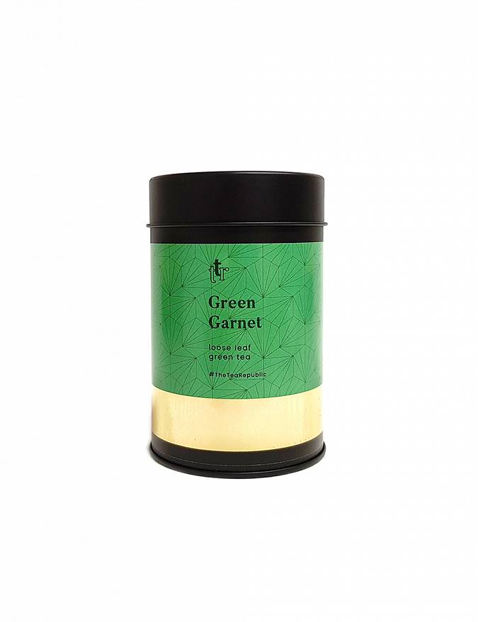 https://imgcdn.kvetinyexpres.cz/1iqb6lJG5RwJvAeZF3B1D_q7hW0=/0x0/http://varkala/cache/675/900/image/loose-leaf-canister-green-garnet-green-tea.jpeg